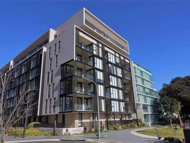 Immaculate 2 Bedroom + Study Apartment | Contemporary Living | Prime Zetland Location | High Rental Return