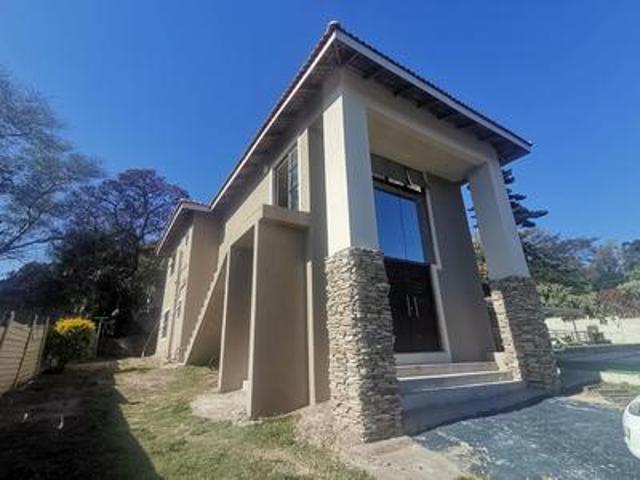 immaculate 2bedroom apartment to let.