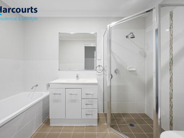 Immaculate 3 Bedroom Townhouse
