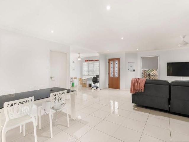 Immaculate 3 Bedroom Family Home on a Corner Block!