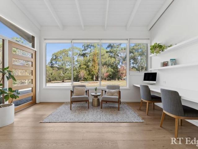 Immaculate 4 Bedroom Country Retreat on 5 Serene Acres