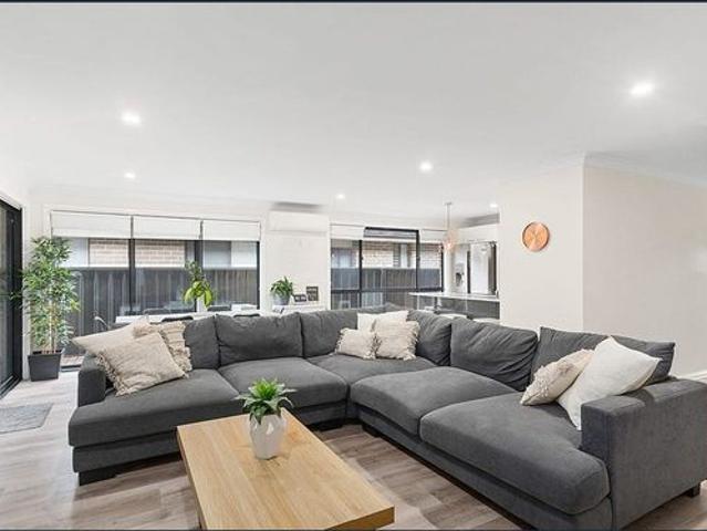 Immaculate 4 bedroom family home