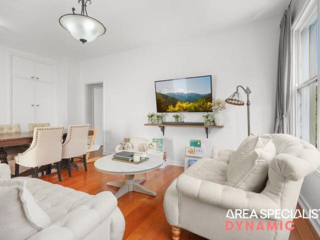 Immaculately Presentated Home In Perfect Location! Free Water Usage Charges