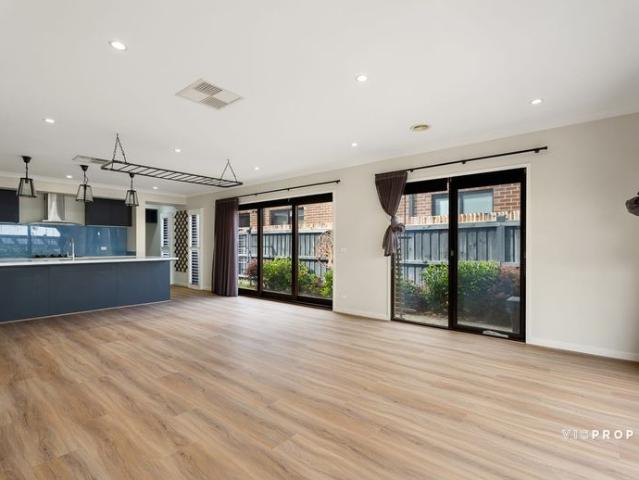 Immaculately Presented Ex Display Home | Spacious Family Living
