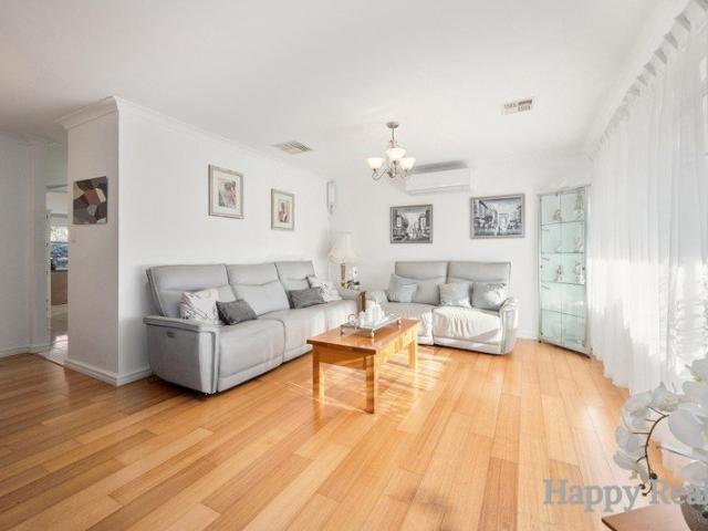 Immaculately Presented Family Home on a Spacious 806sqm Block