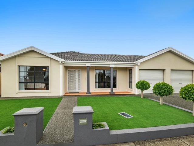 Immaculately Presented Family Home in a Prime Sydenham Location