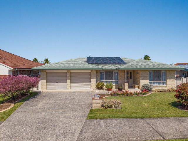 Immaculately Presented Family Home