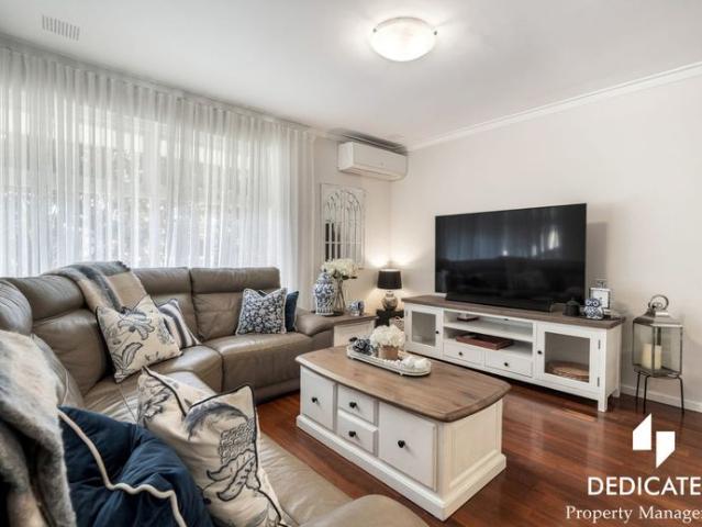 IMMACULATELY PRESENTED HOME IN CONVENIENT KARDINYA LOCATION