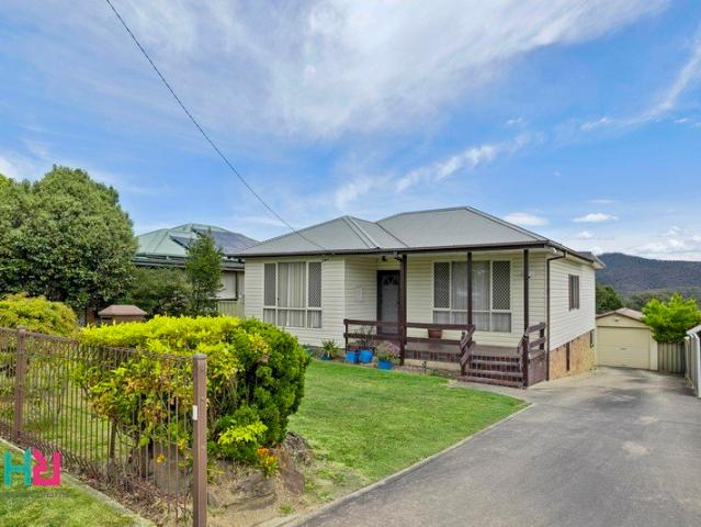 Immaculately Presented Home with Multiple Living Areas