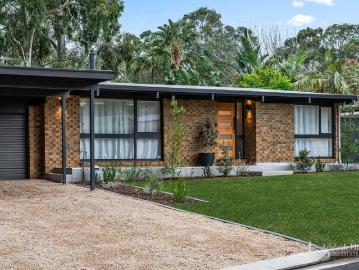 Immaculately Presented Retro Home, Great Location and Exceptional Outdoor Entertaining!