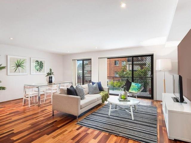 Immaculately presented two bedroom apartment