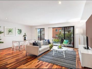 Immaculately presented two bedroom apartment