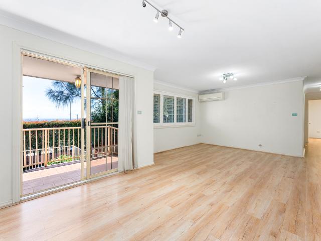 Immaculately Presented Villa in Boutique Complex