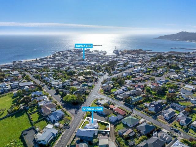 Immaculately Presented & Walking Distance to the CBD