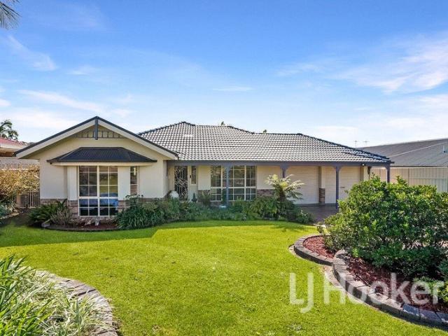 Immaculately Presented with Space for the Whole Family