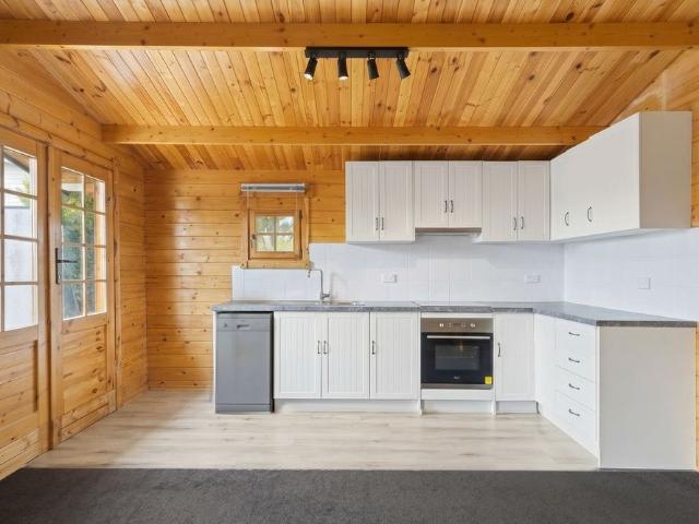 Immaculately presented 2 Bedroom Home