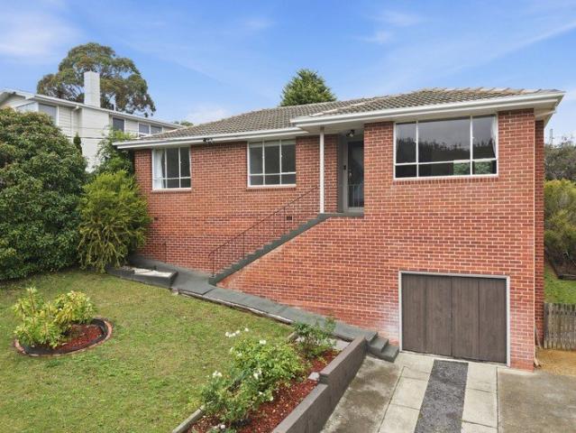 Immaculately presented 3 bedroom family home in a great location
