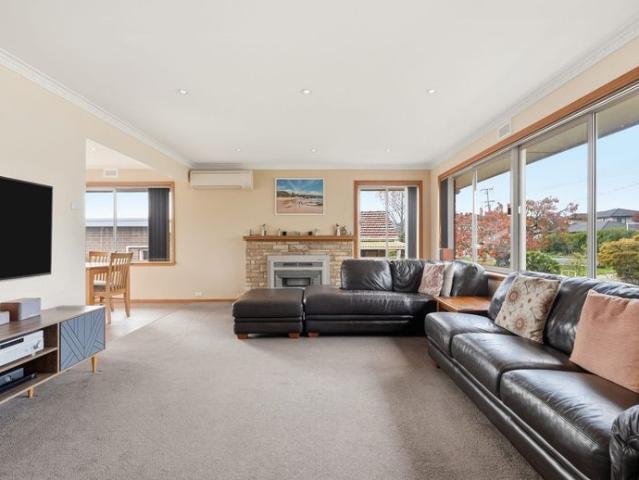 Immaculately presented 3 bedroom family home in a great location