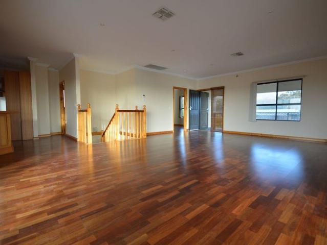 Immaculately Presented 3 Bedroom Home Plus Study
