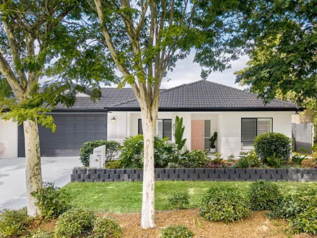Immaculately Presented 4 Bedroom + Study Family Home on 534m² Block