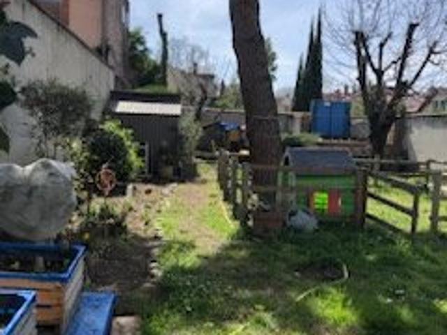 Immeuble 4 appartements, jardin terrasse et balcon à vendre. 340m² Toulouse