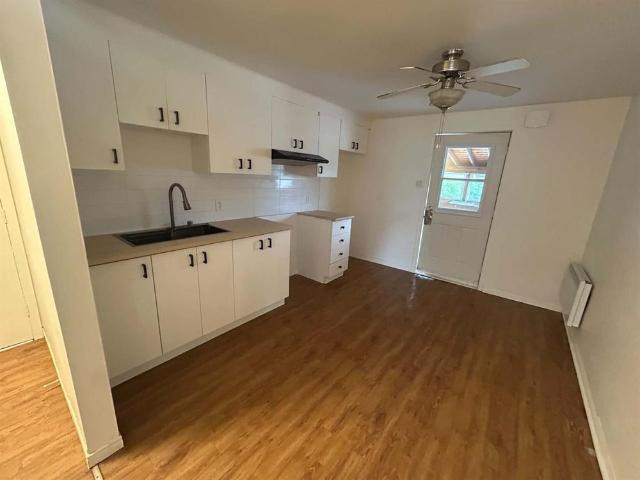 Immeuble 64 70 Rue Saint Georges 4 ½ à Louer Windsor