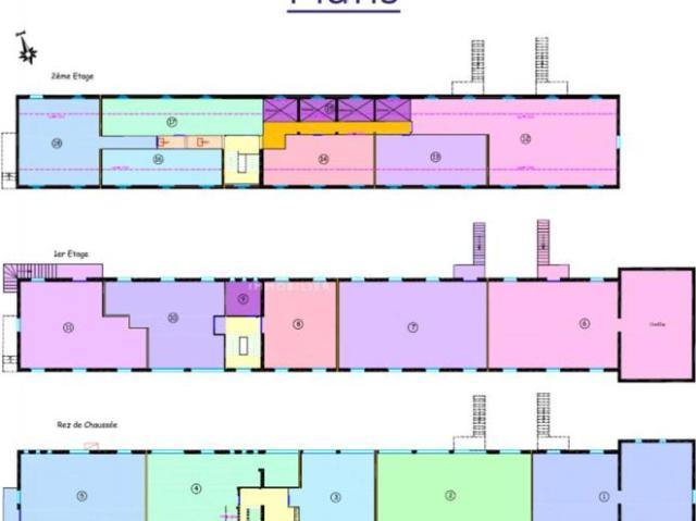 Immeuble 918 m² en vente à COMBS LA VILLE
