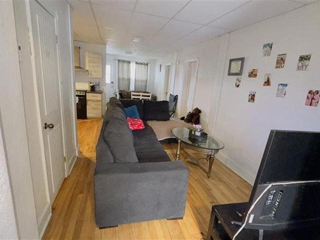 Immeuble 221 233 King Est Spacieux 5 ½ – Cégep De Sherbrooke
