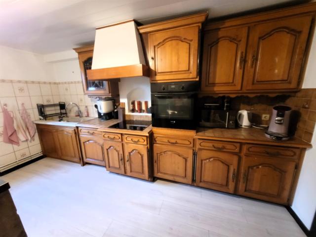 Immeuble 2 grands logements + Grange, bien entretenu 262m² Metzeral