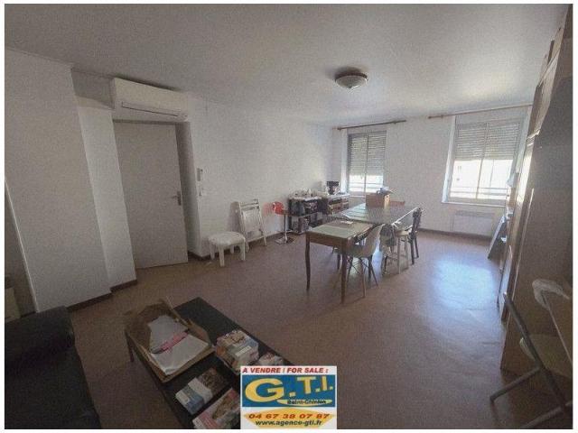 Immeuble 323m ² 323m² Saint Chinian