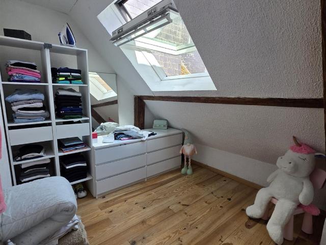 Immeuble à colombages de 95 m2 avec potentiel locatif / Cen. 94m² Bernay