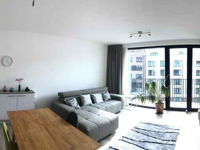 Immeuble à louer à Anderlecht, Allée des Lilas
