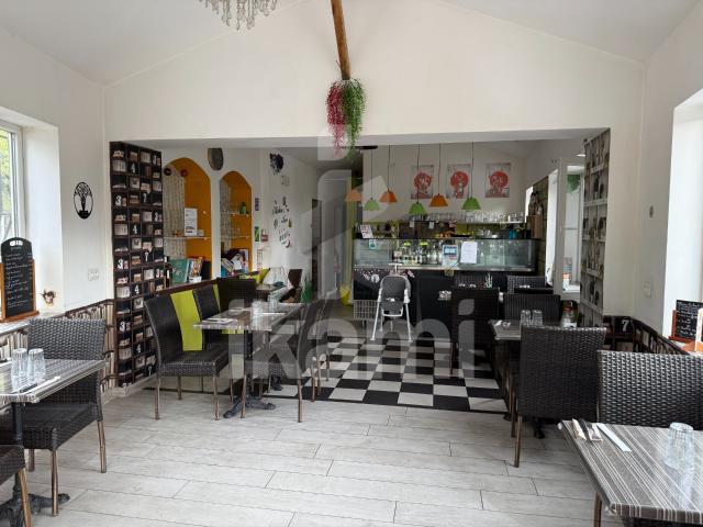 Immeuble avec du potentiel à Châteauneuf Grasse 227m² Châteauneuf Grasse