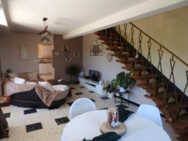 Immeuble avec jardin 136m² Cahors