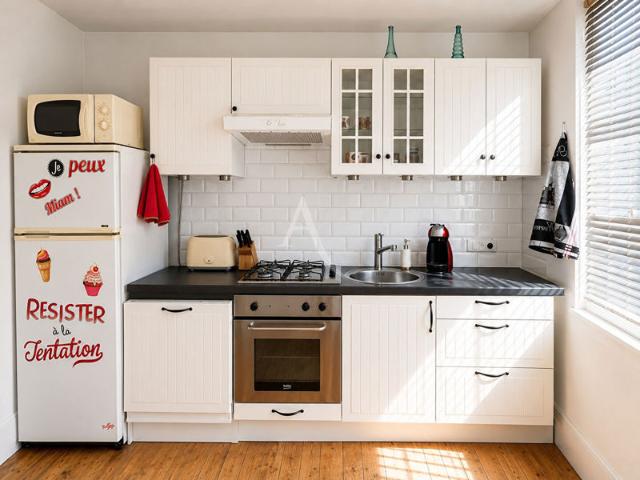 Immeuble centre ville Etrepagny Appartement local