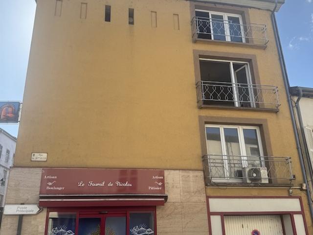 IMMEUBLE COMMERCIAL EN CENTRE VILLE DE PONT À MOUSSON