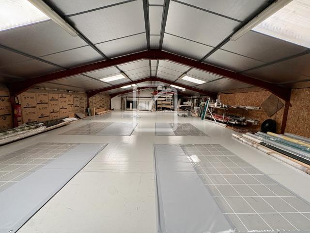 IMMEUBLE COMMERCIAL 340 m2