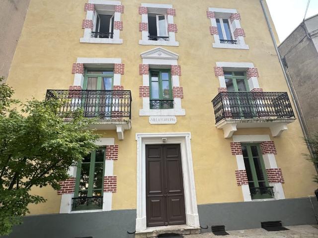immeuble composé de quatre appartements pour investisseur 385m² Vichy