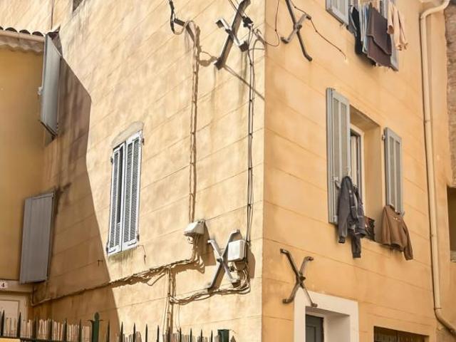 Immeuble de caractère 10 pièces à Trets