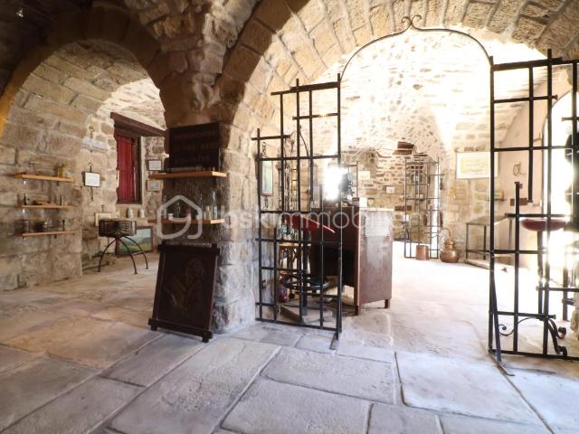 Immeuble de caractère à vendre 362 m²