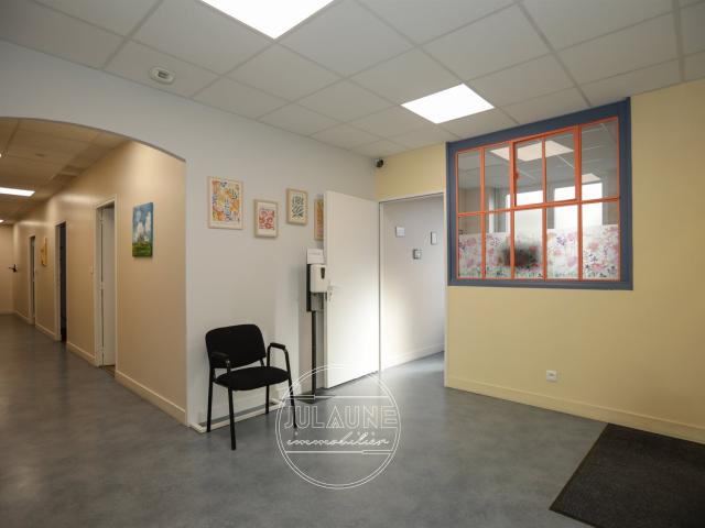 Immeuble de rapport aux multiples possibilités Secteur Gare. 399m² Limoges