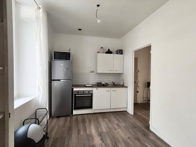 Immeuble De Rapport Avec Jardin 234m² Le Teil