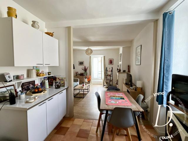 Immeuble de rapport dans le centre de Trie sur Baïse 138m² Trie sur Baïse