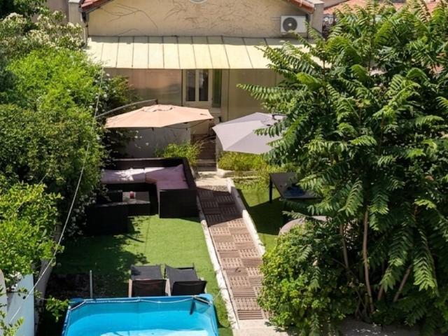 Immeuble de rapport Secteur Chutes Lavies 13004 215m² Marseille