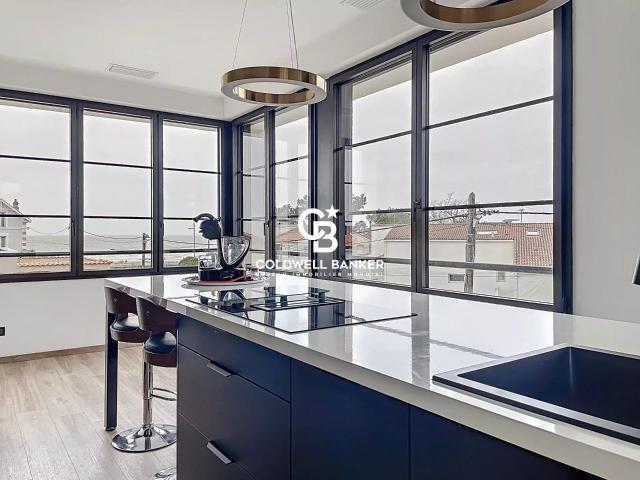 Immeuble d'exception aperçu océan 3 niveaux 3 appartemen. 280m² Saint Georges De Didonne