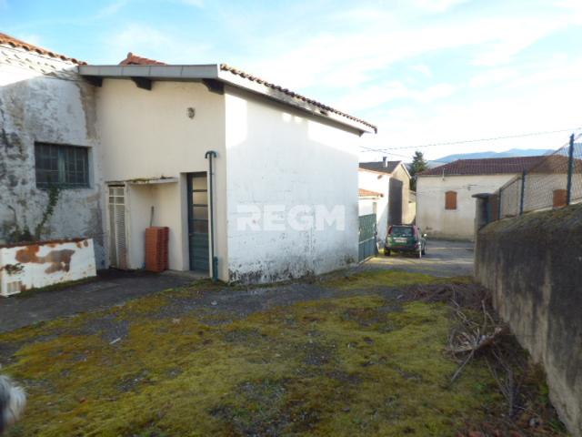 IMMEUBLE D'HABITATION A RENOVER