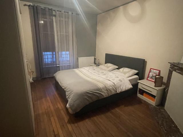 Immeuble Libre avec Bar licence4 et habitation 75m² Saint Mihiel