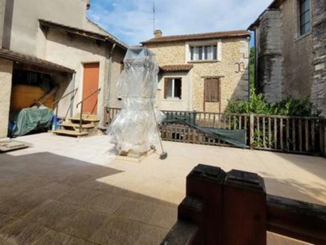 Immeuble locatif à restaurer