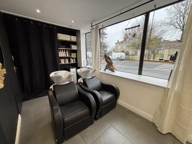 Immeuble mixte de rapport 503m² Oulmes