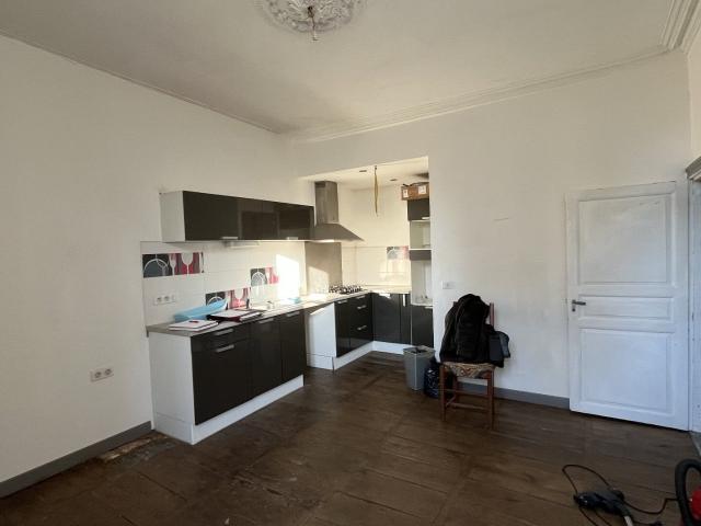 Immeuble plein centre ville Livernon 120m² Livernon